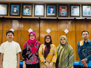 Alma Ata University Mathematics Education Benchmarking to Yogyakarta State University Mathematics Education for International Accreditation Preparation