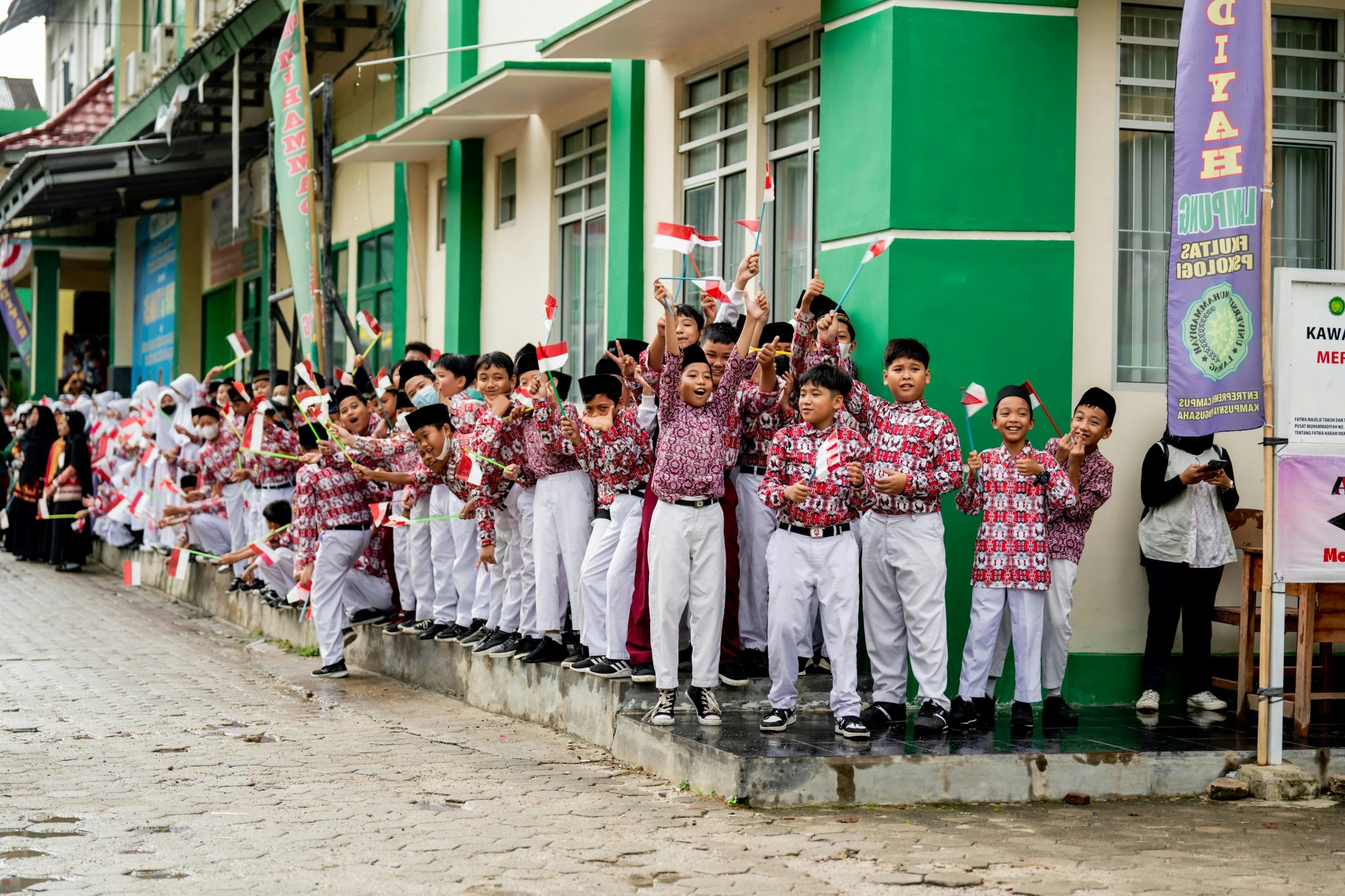 Membangun Perdamaian Berbasis Pendidikan Agama di Sekolah